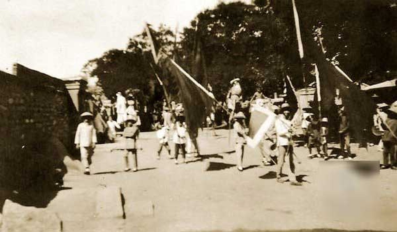 Loat anh hiem hoi ve thanh pho Thien Tan thap nien 1920